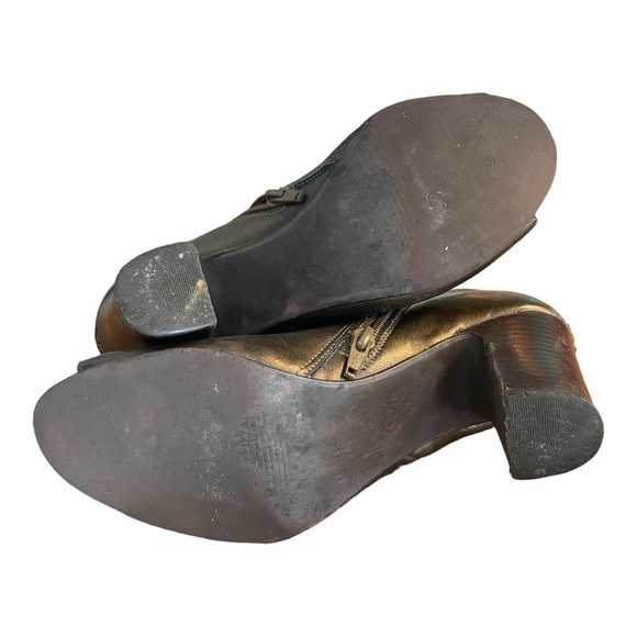 Nine West Boots Womens 7.5 Ankle Booties Heels Side Zipper Gold Leather Peep Toe - Picture 11 of 11